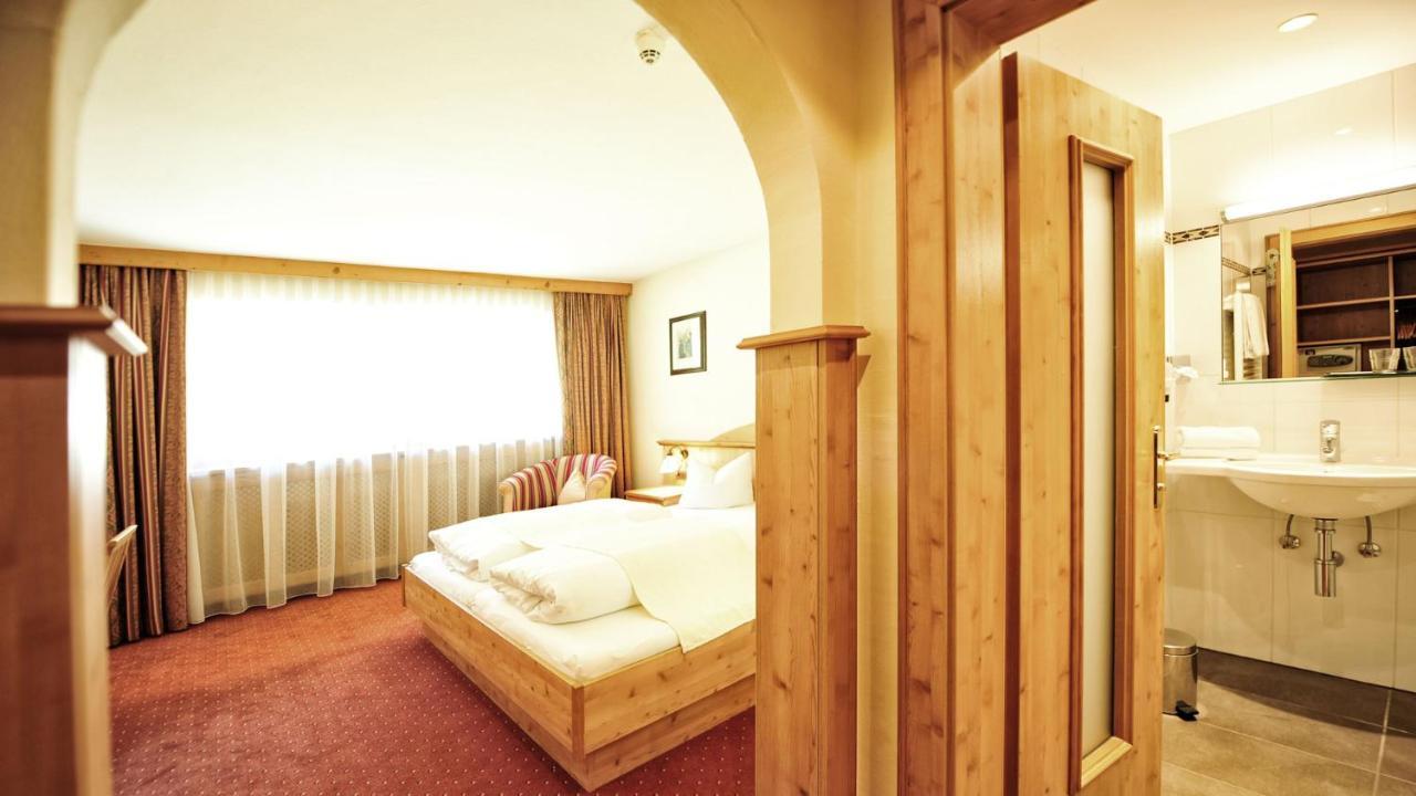 Hotel Koenigsblick By Keyone Fulpmes Kültér fotó