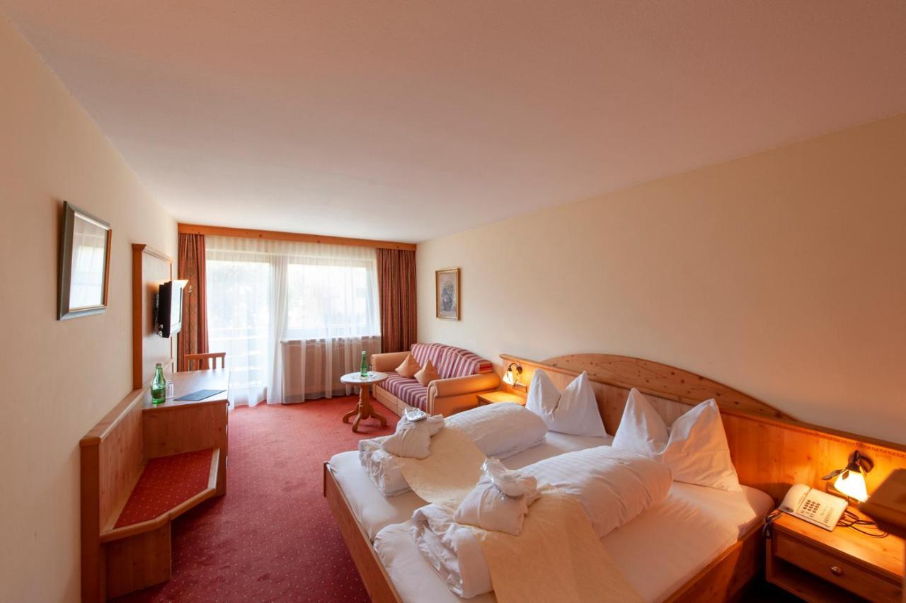 Hotel Koenigsblick By Keyone Fulpmes Kültér fotó