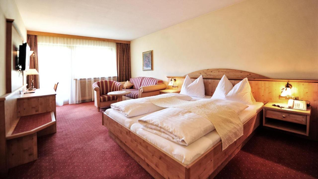 Hotel Koenigsblick By Keyone Fulpmes Kültér fotó